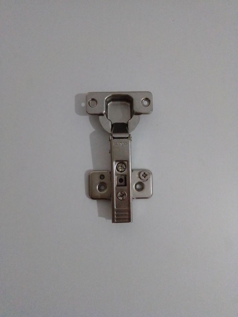 BISAGRA RECTA 110� RECTA ATORNILLAR (+22MM)